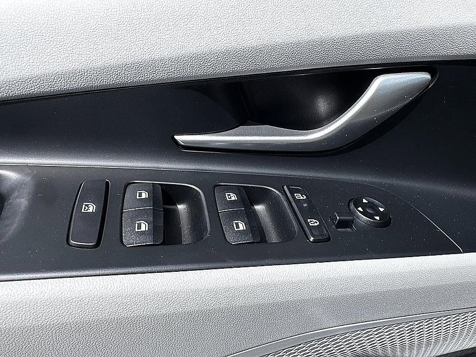 New 2026 Abyss Black Hyundai Limited image 29