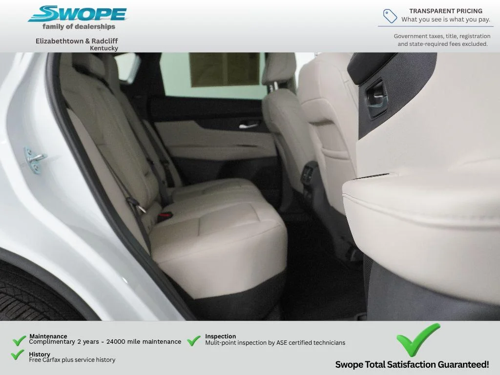 Used 2025 Everest White Pearl Tricoat Nissan SL image 10