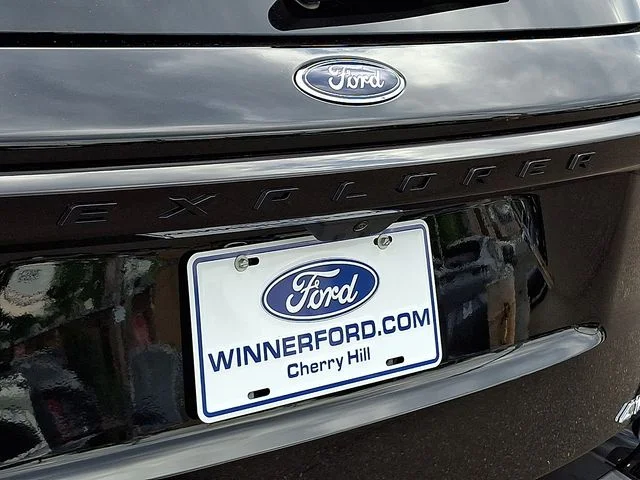 New 2026 Agate Black Metallic Ford ST-Line image 11