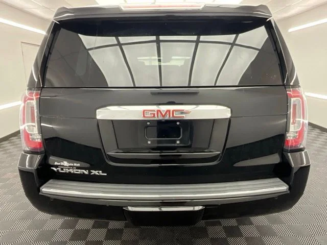 Used 2019 Black GMC Denali image 20