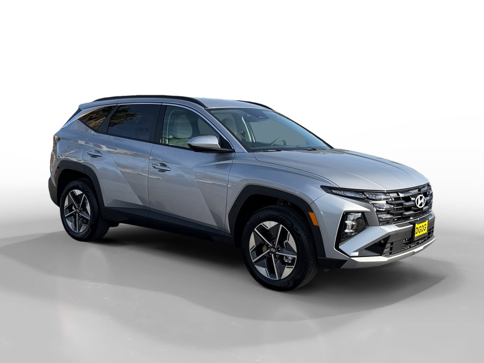 New 2026 Shimmering Silver Hyundai SEL AWD image 7