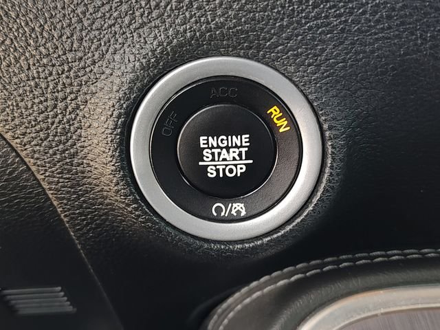 Used 2018 White Dodge R/T image 20