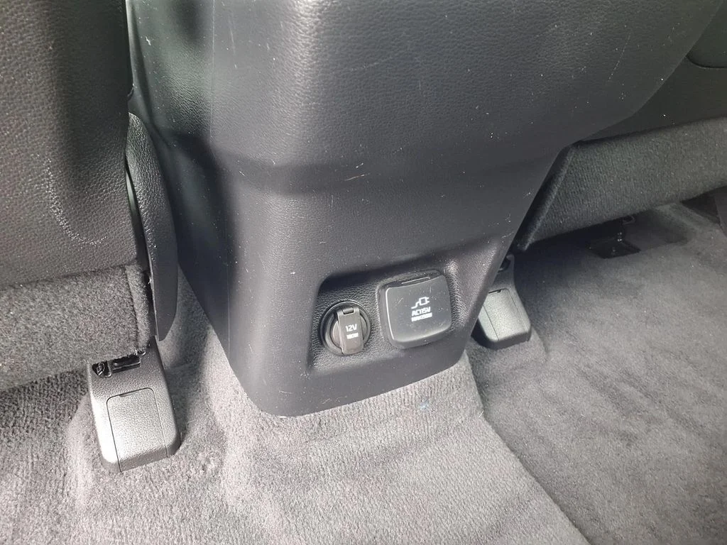 Used 2022 Gray Kia SX image 27
