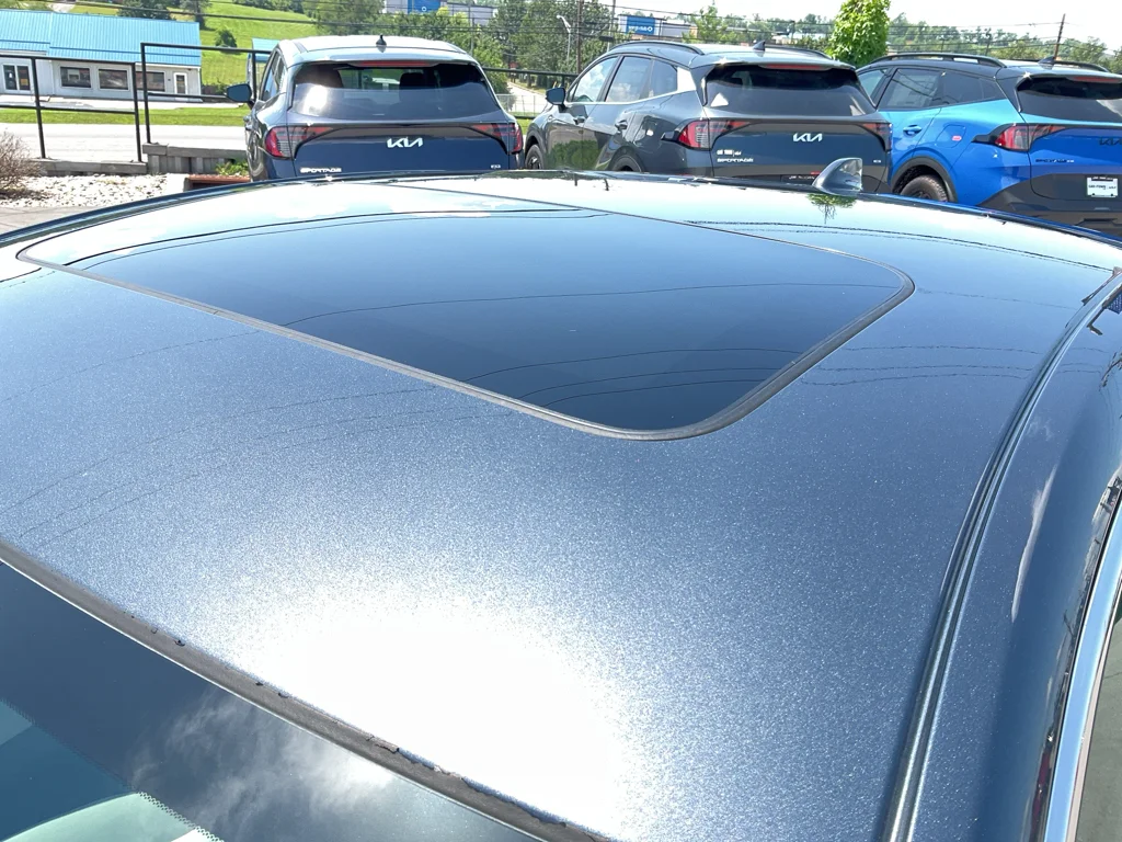 Used 2023 Meteorite Gray Metallic Honda EX image 6