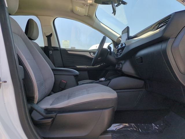 Used 2021 White Ford SE image 33