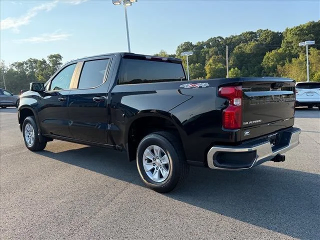 Used 2025 Black Chevrolet LT image 3