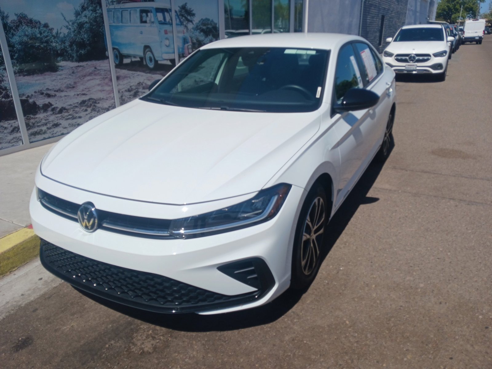 Certified Used 2025 Pure White Volkswagen 1.5T Sport image 2