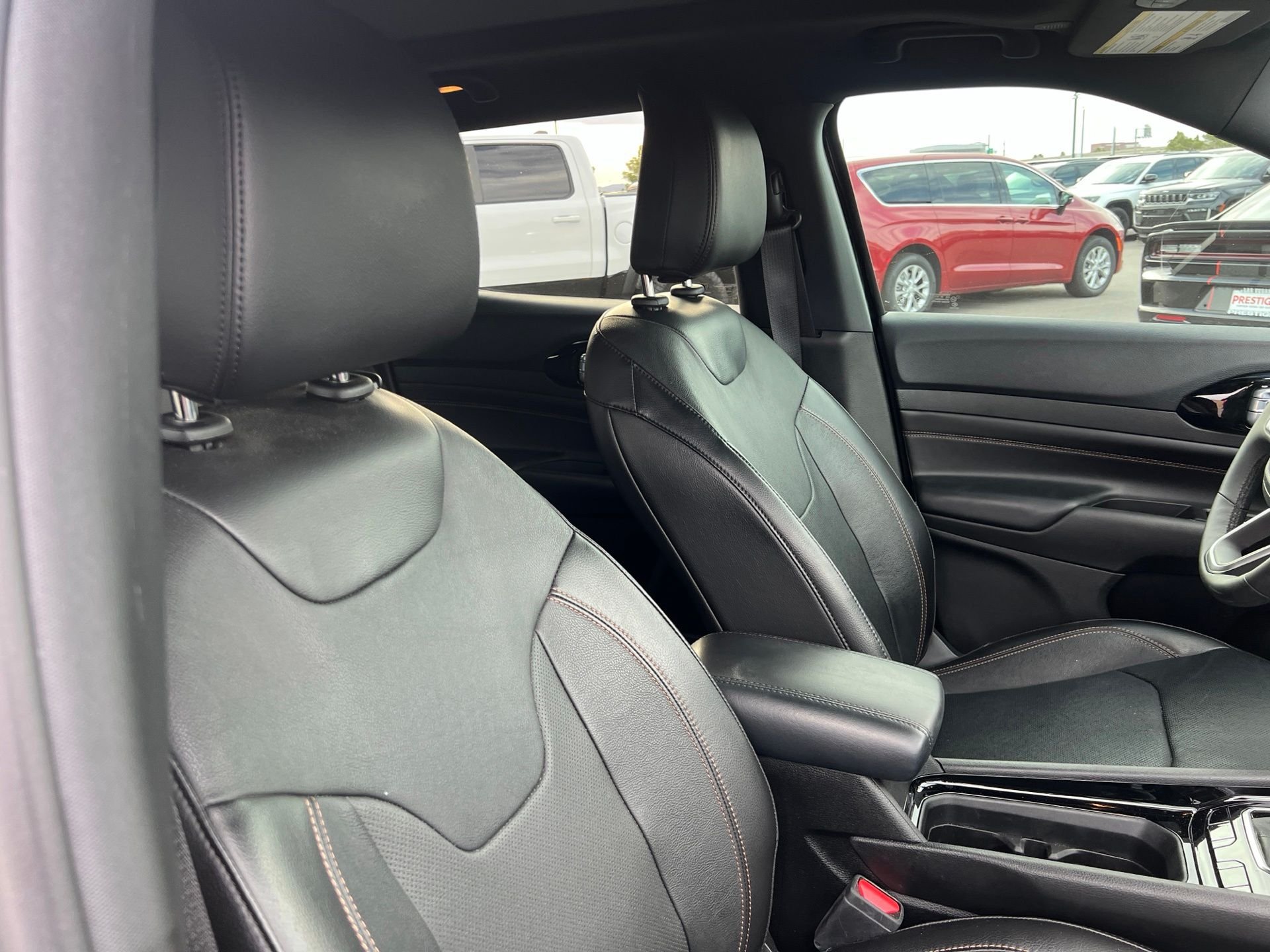 Used 2023 Black Jeep Limited image 21