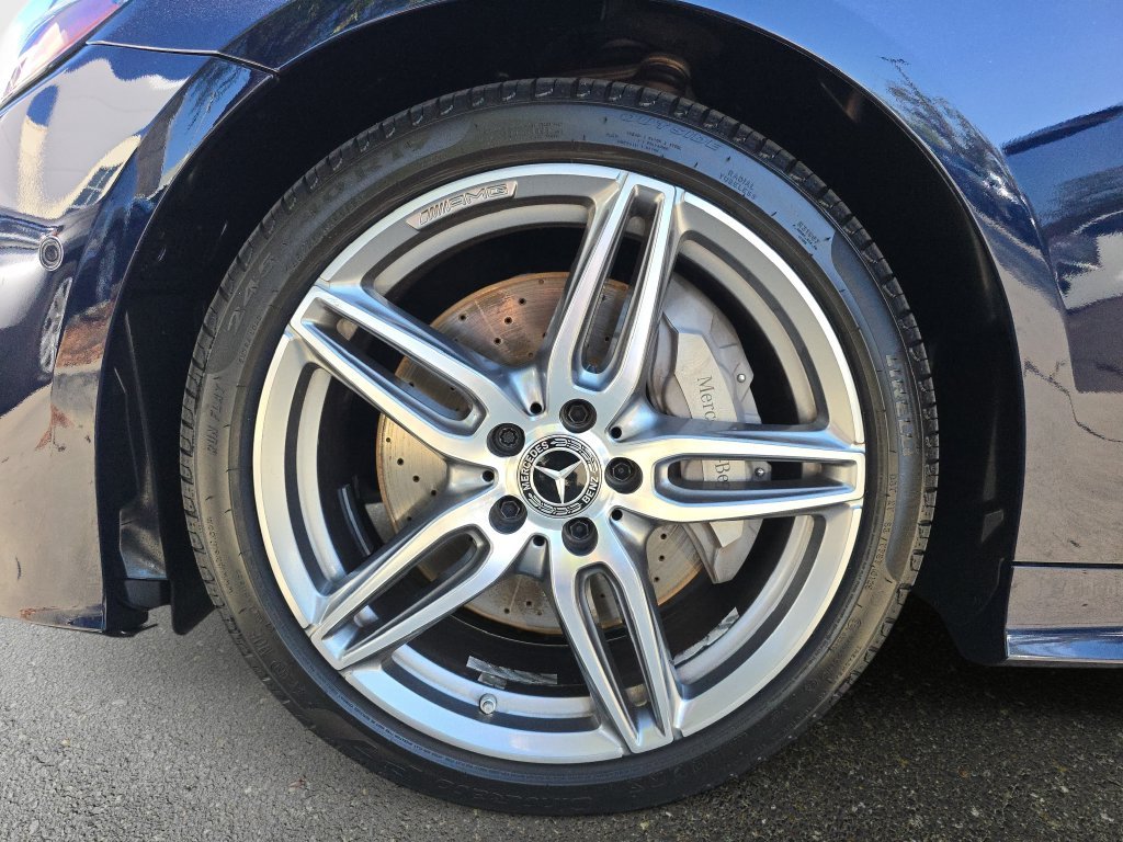 Used 2018  Mercedes-Benz E 400 image 36