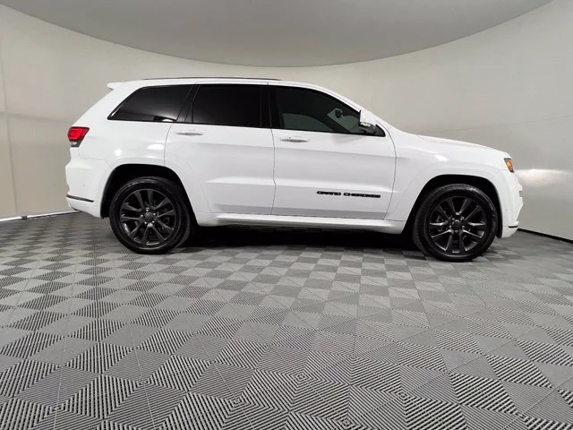 Used 2018 Bright White Clearcoat Jeep High Altitude image 8