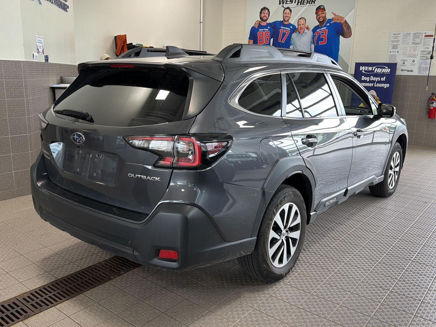 Used 2024 Magnetite Gray Metallic Subaru Premium image 5