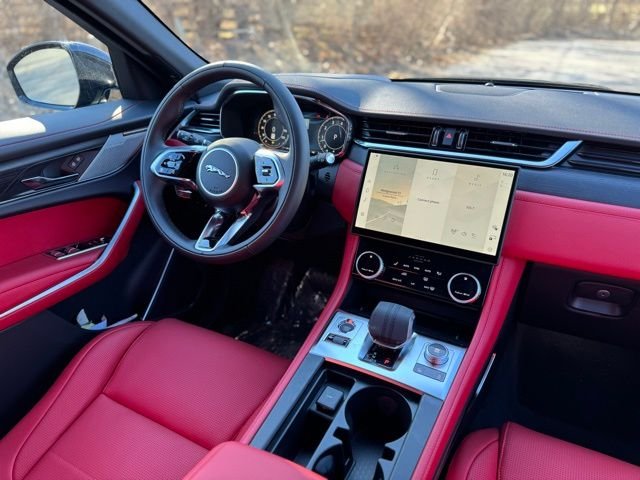 2026 Jaguar F-Pace R-Dynamic S - Photo 28