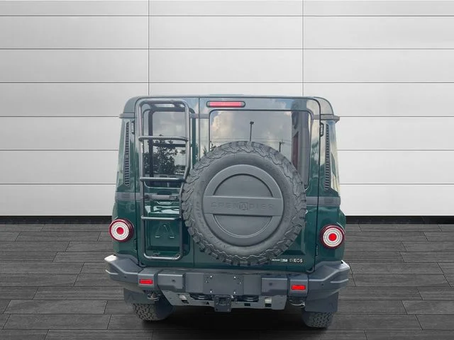 Used 2025  INEOS Fieldmaster Edition image 4
