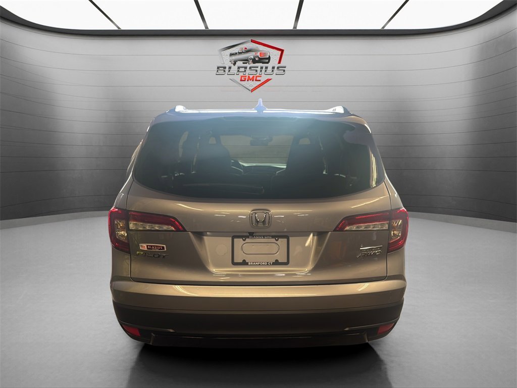 2022 Honda Pilot Special Edition photo 4