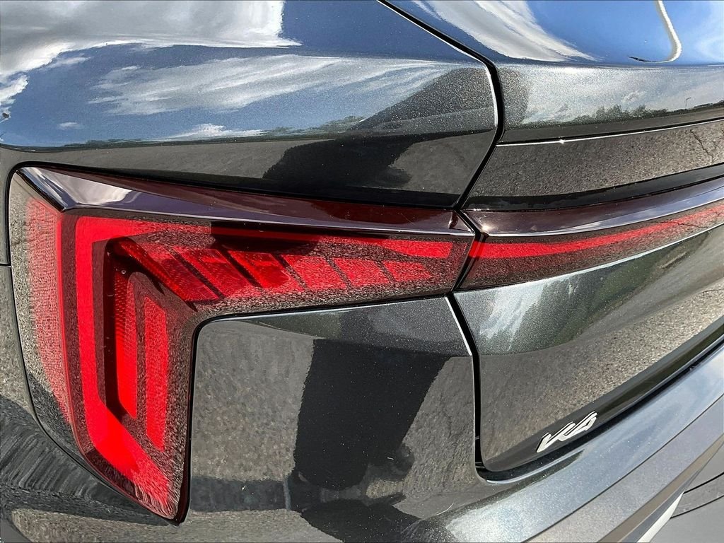 Used 2025 Gray Kia LXS image 25