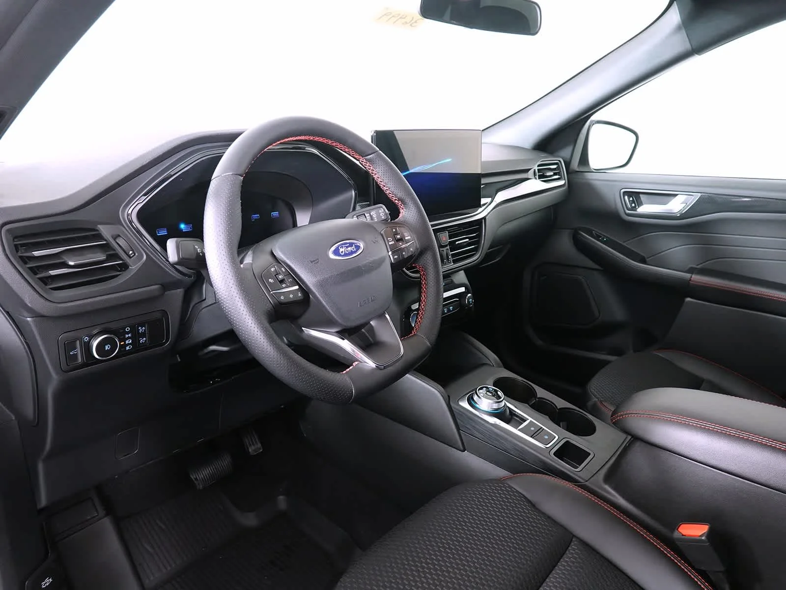 2026 Ford Escape ST-Line Select - Photo 21