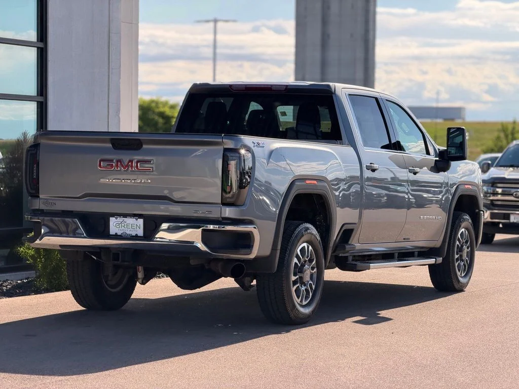 Used 2025 Silver GMC SLE image 5