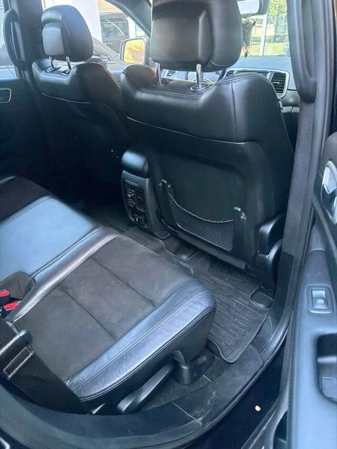 Used 2018 Black Jeep Altitude image 14