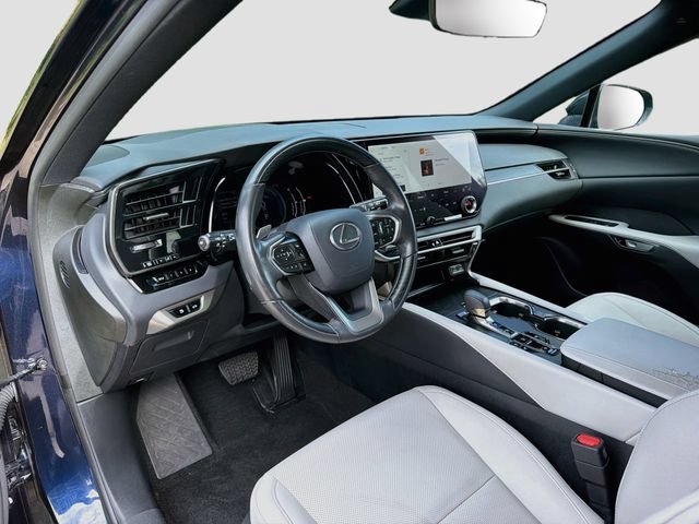 Used 2024 Mica Lexus RX 350h Premium image 27