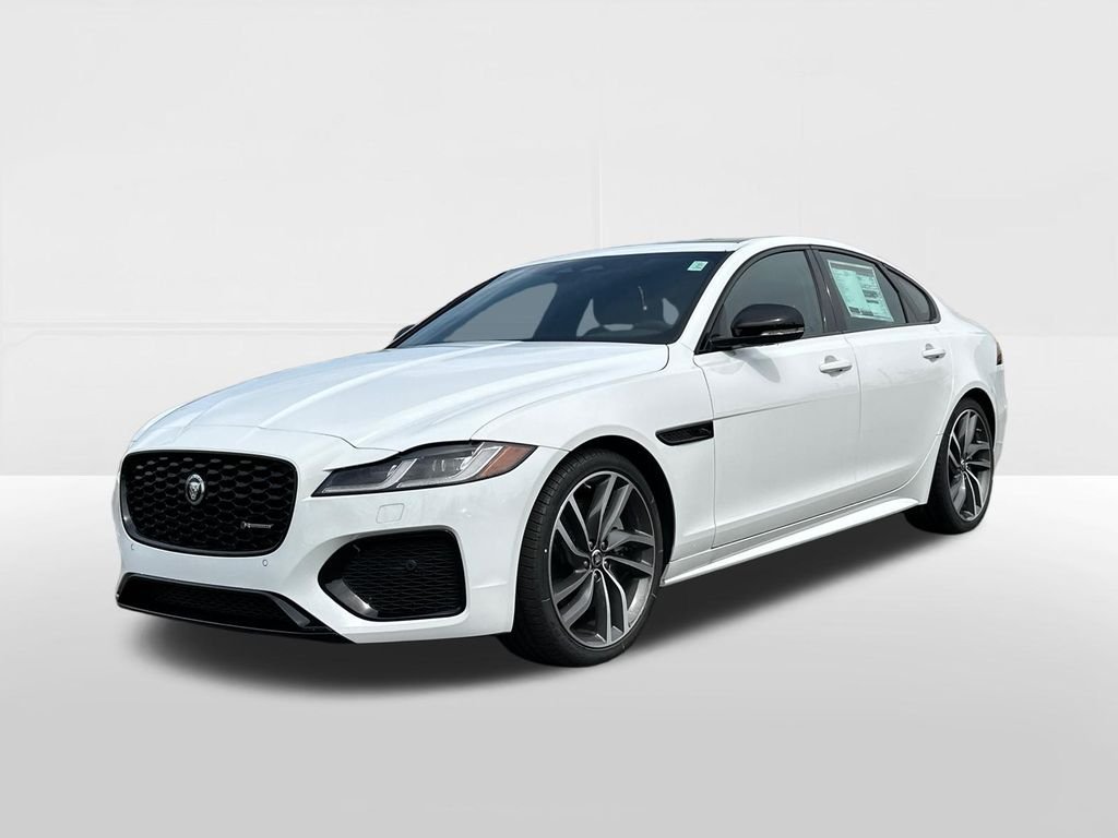 New 2024 Fuji White JAGUAR P300 R-DYNAMIC SE AWD image 1