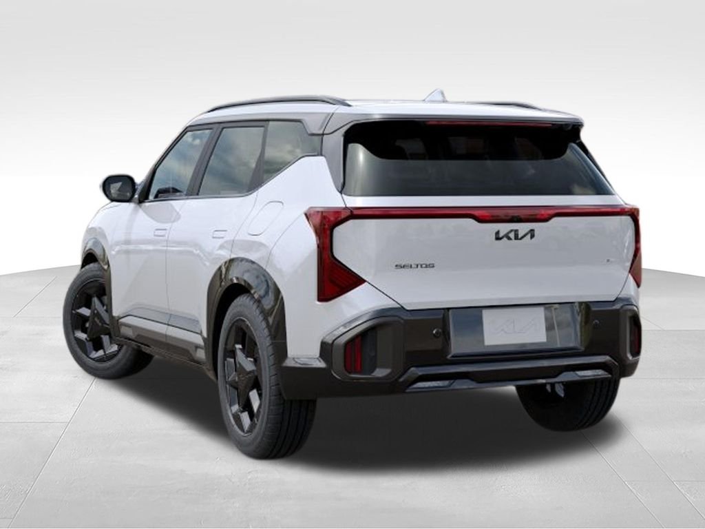New 2027 White Kia X-Line S image 4