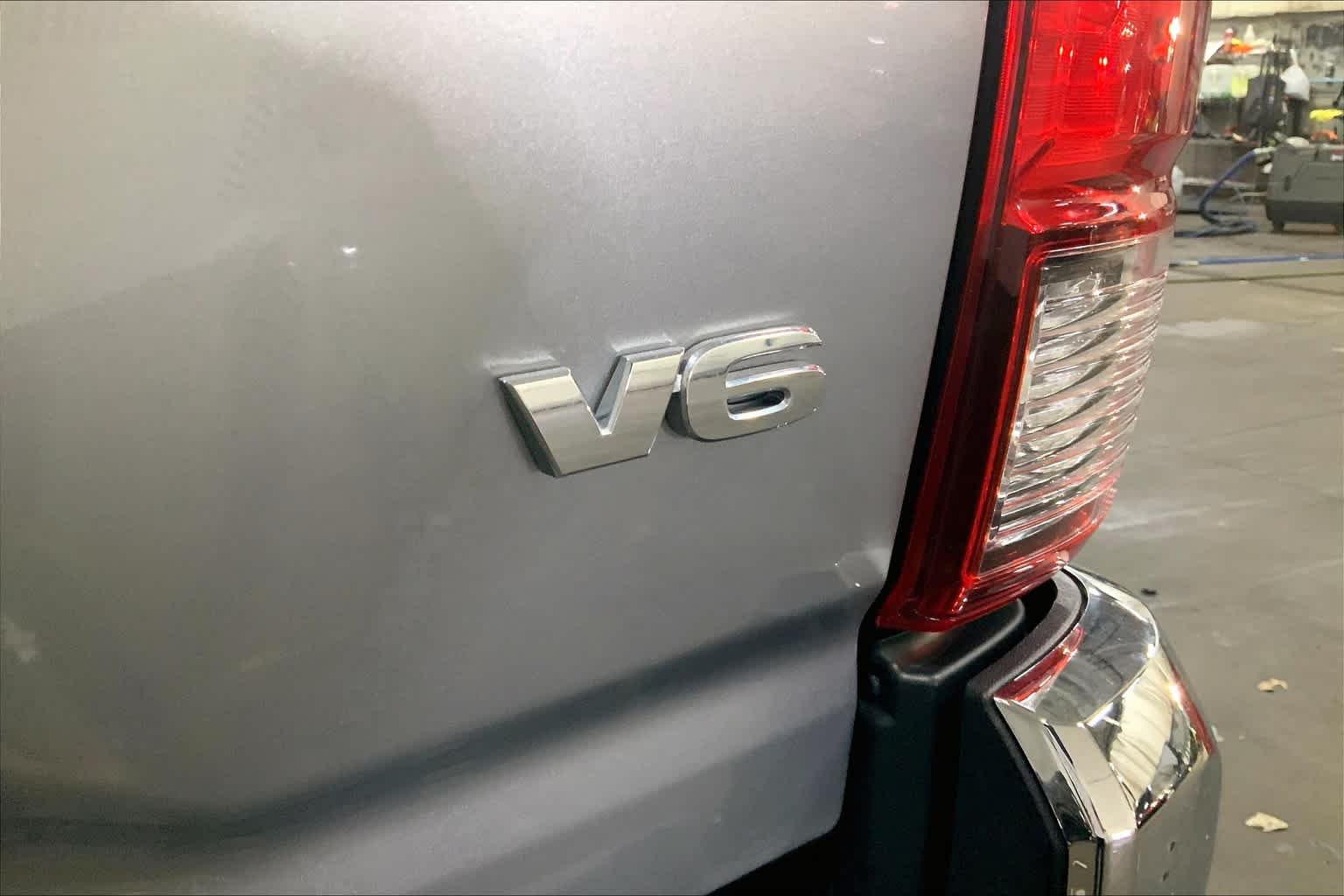 Used 2021 Silver Sky Metallic Toyota SR5 image 10