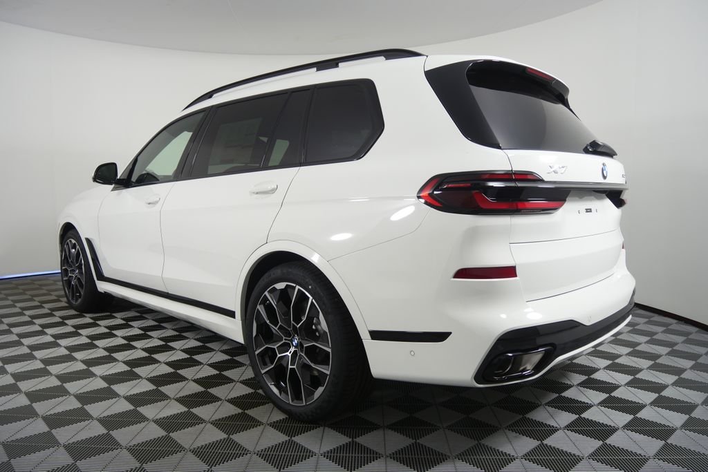 New 2027 Alpine White BMW xDrive40i image 6