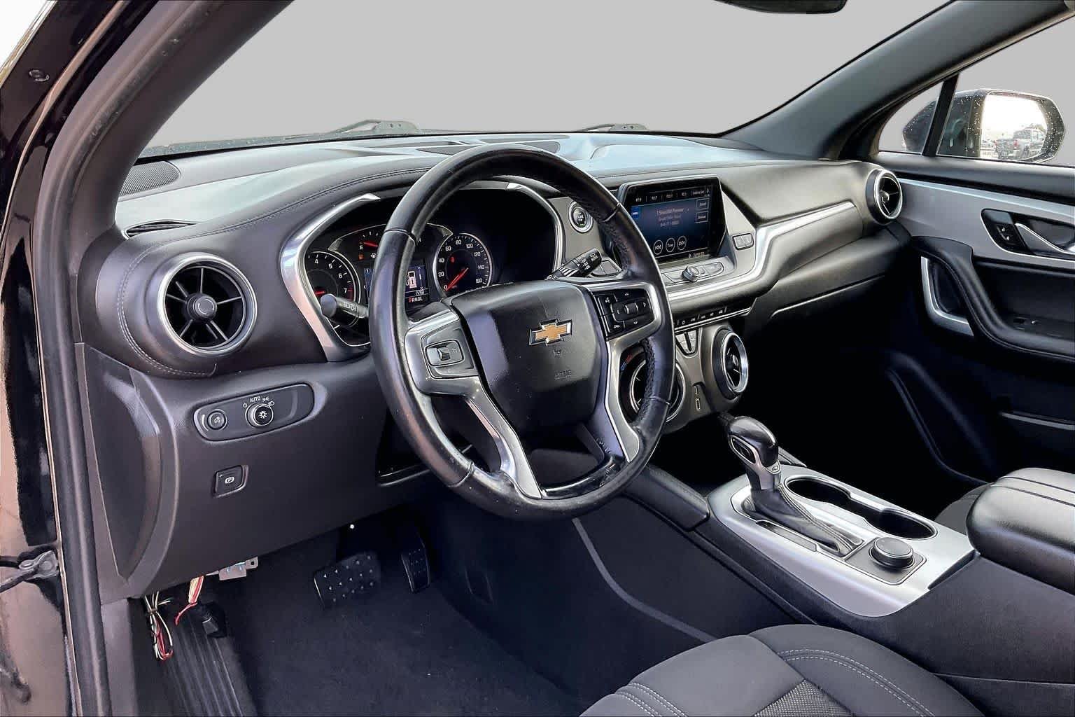 Used 2020 Black Chevrolet LT image 17