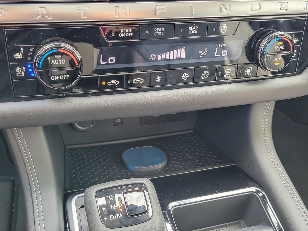 New 2026 Everest White Pearl Tricoat Nissan Platinum image 16