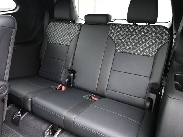 New 2026 Ebony Twilight Metallic GMC Denali image 13