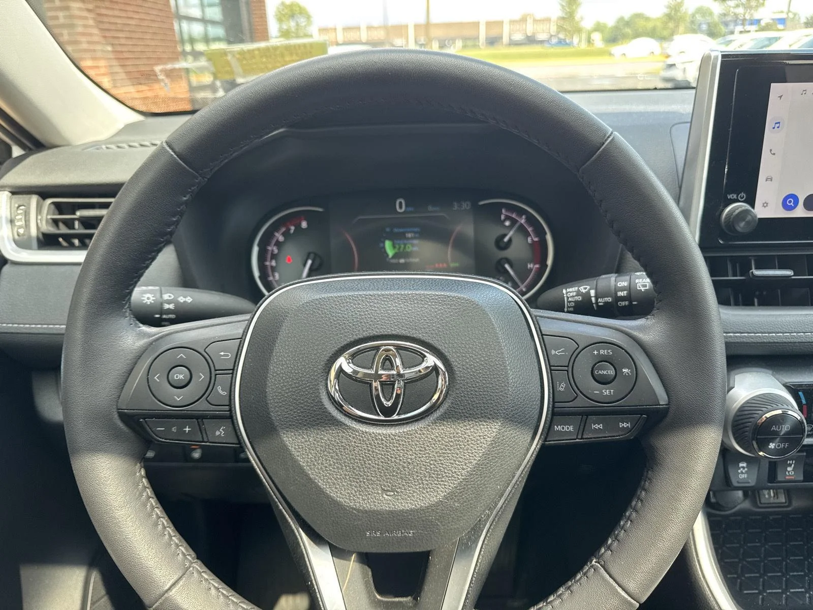Used 2024 Ice Cap Toyota XLE image 13