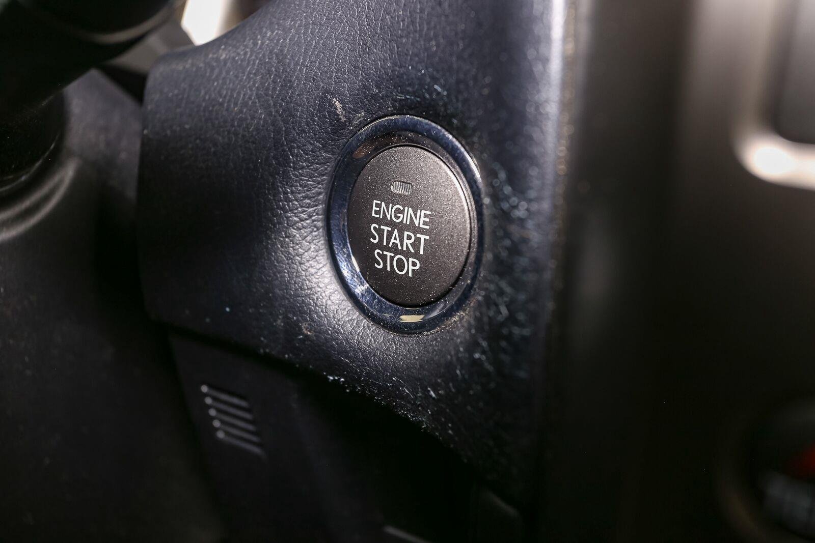 Used 2019 Black Onyx Lexus GX 460 Premium image 31