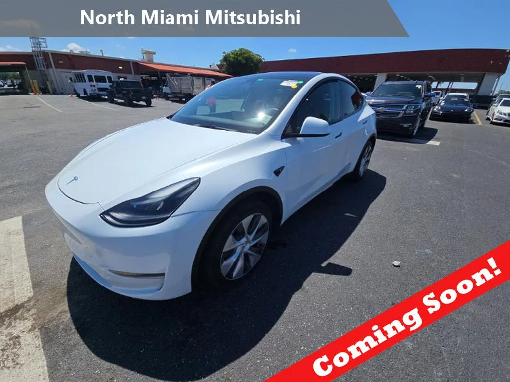 2023 Tesla Model Y Long Range Dual Motor All-Wheel Drive's photo