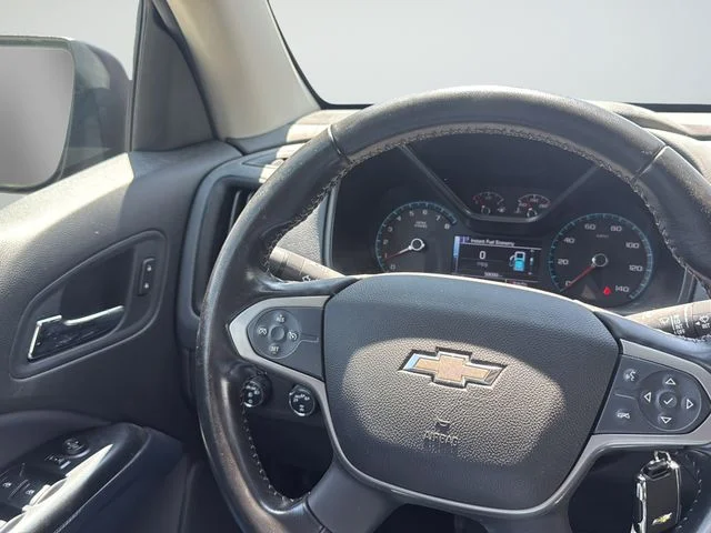 Used 2017 Red Chevrolet Z71 image 11