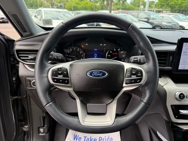 Used 2023 Gray Ford XLT image 12