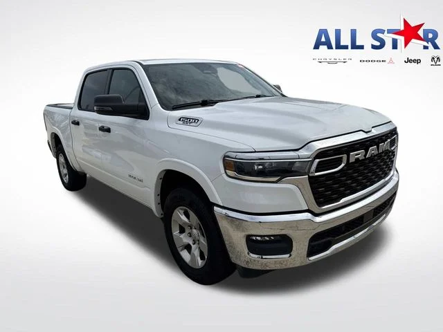 Used 2025 White Ram Big Horn/Lone Star image 1