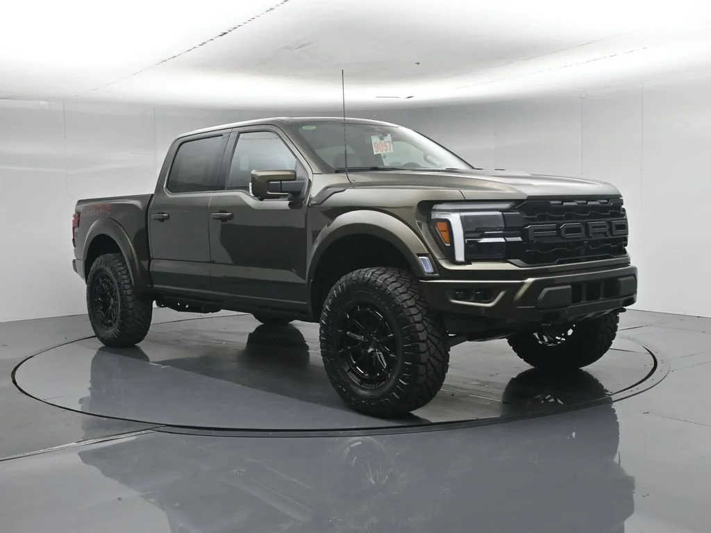 New 2026 Shelter Green Ford Raptor image 59