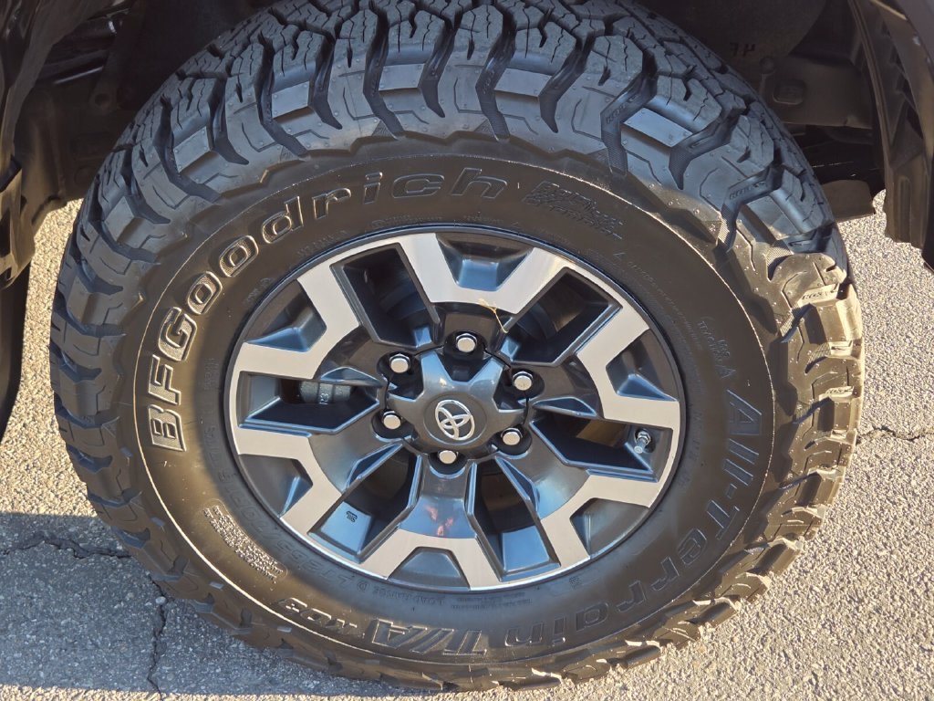Used 2020 Silver Toyota TRD Off-Road image 9