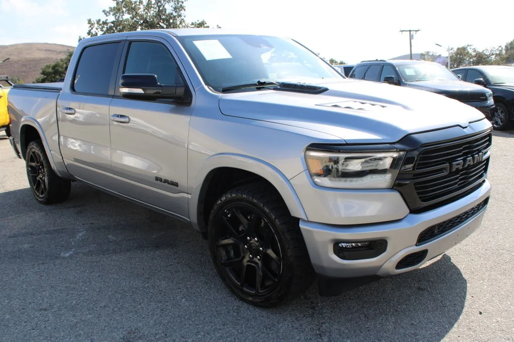 Used 2022 Silver Ram Laramie image 3