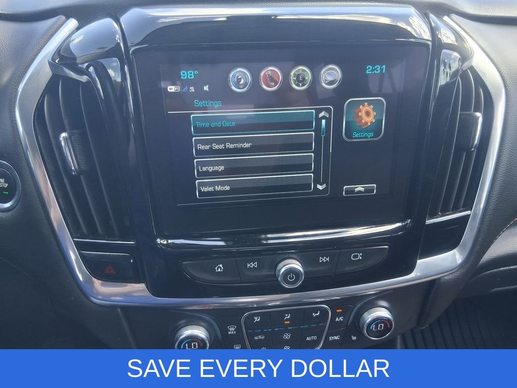 Used 2019 White Chevrolet LT image 9
