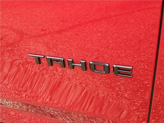Used 2023 Red Chevrolet RST 4x4 image 8