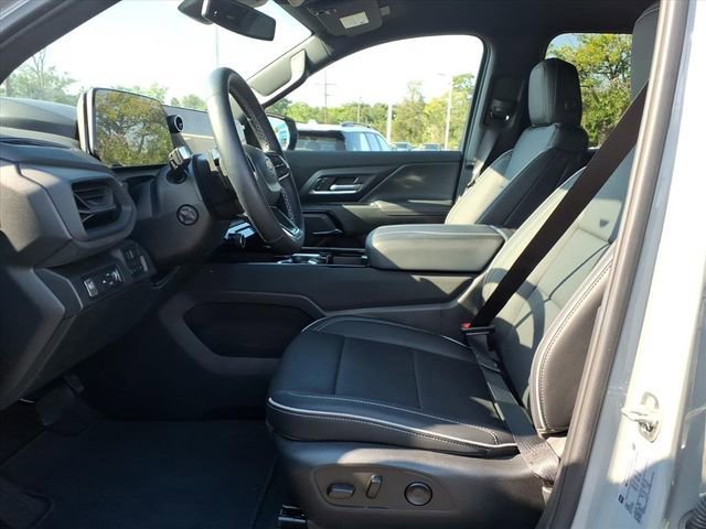 2026 Chevrolet Silverado EV LT - Photo 12