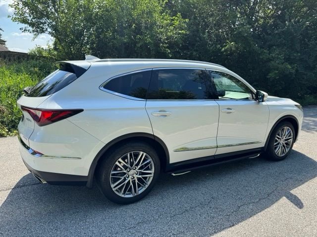 Used 2023 Platinum White Pearl Acura Advance image 5