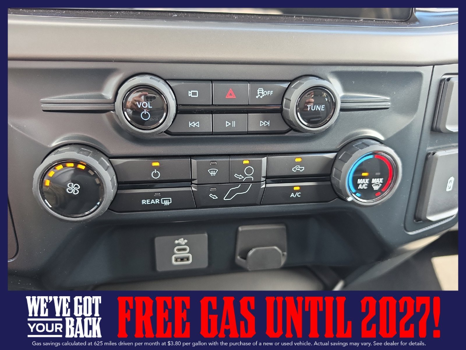 New 2026 Carbonized Gray Metallic Ford XLT image 22