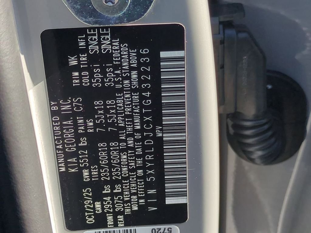 2026 Kia Sorento S - Photo 32