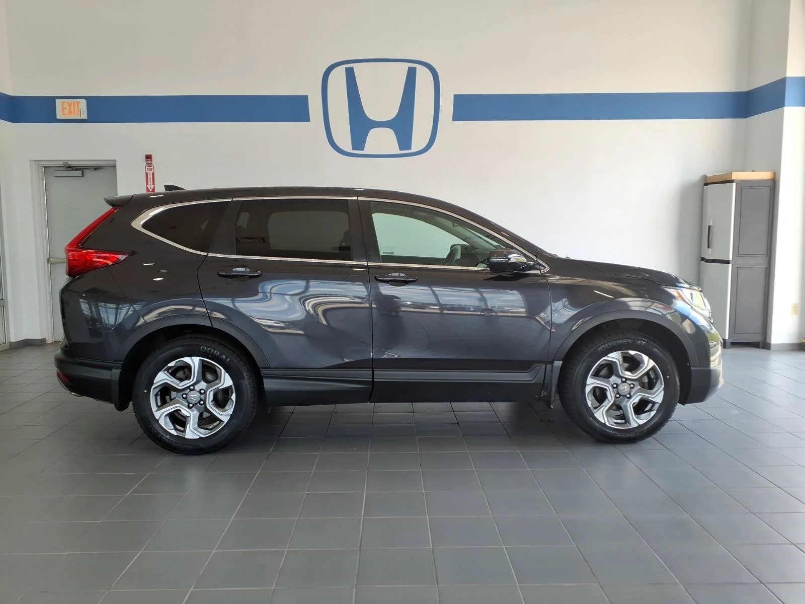 Used 2019 Gunmetal Metallic Honda EX image 4