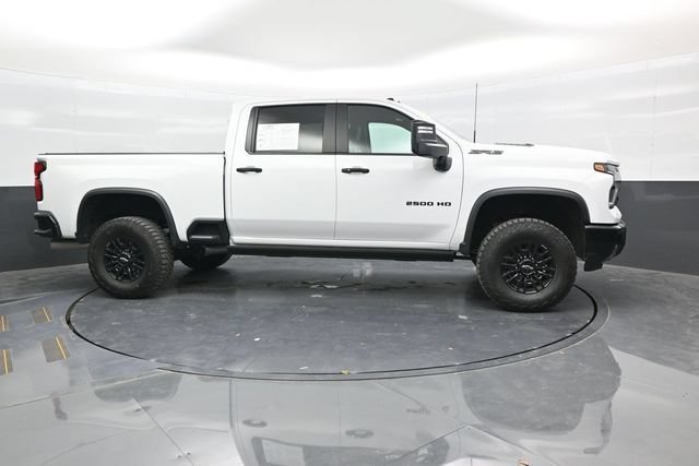 Used 2024 Summit White Chevrolet ZR2 image 8