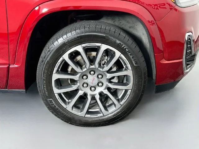 Used 2023 Red GMC Denali image 39