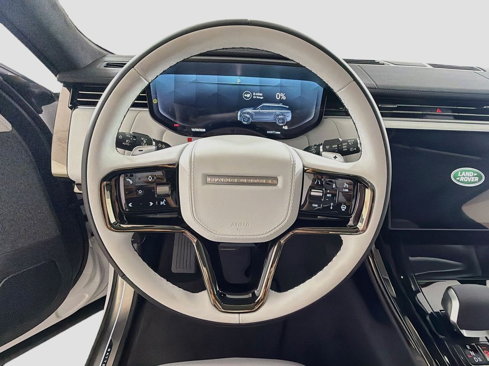 New 2027 Ostuni Pearl White Land Rover Battersea Edition image 11