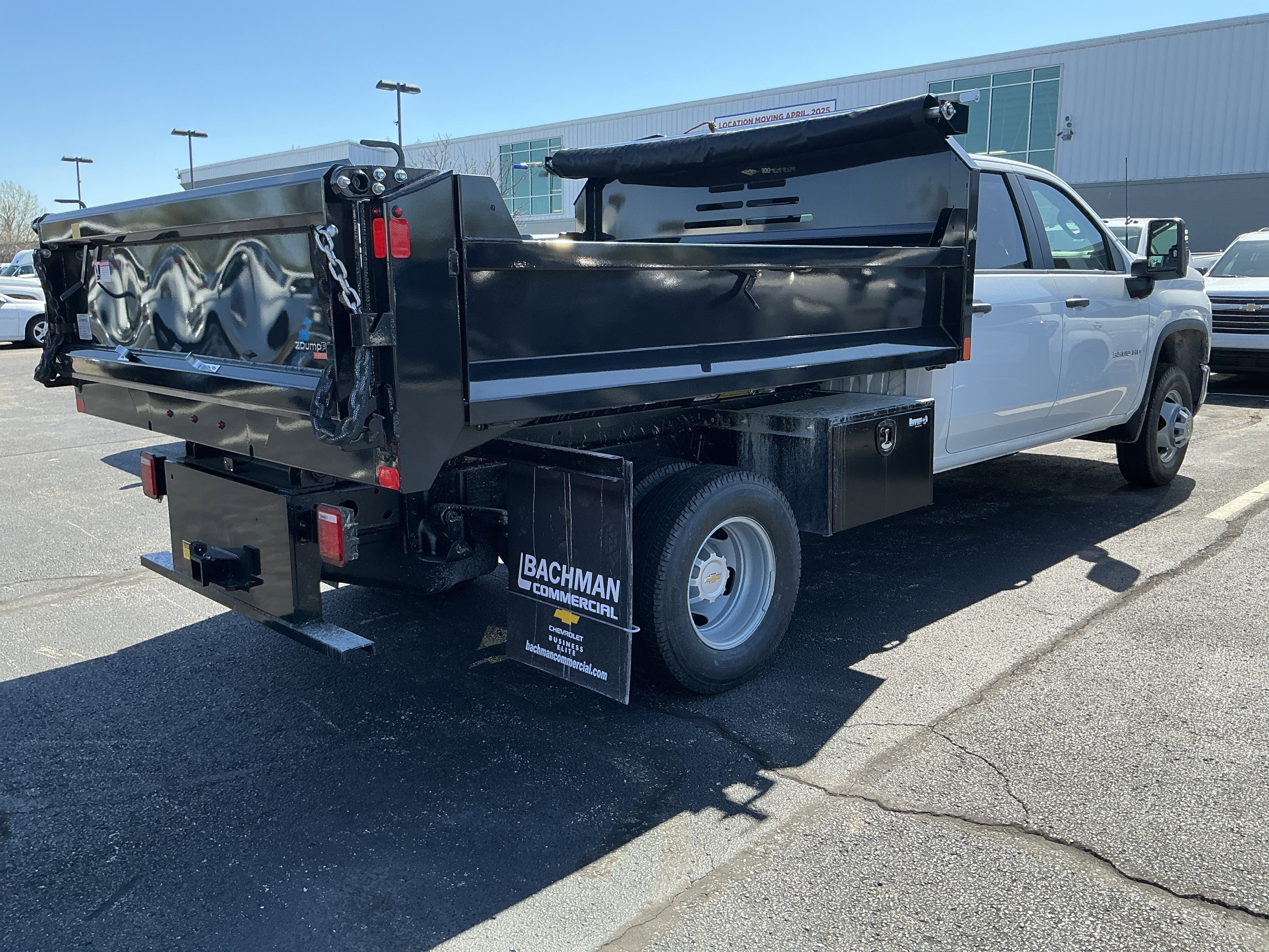 New 2026 Summit White Chevrolet Work Truck image 7